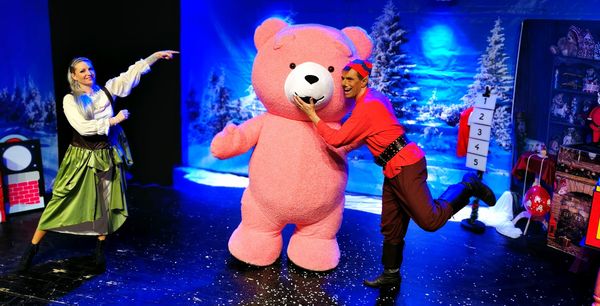 Vick magic Show ours Géant arbre de noel