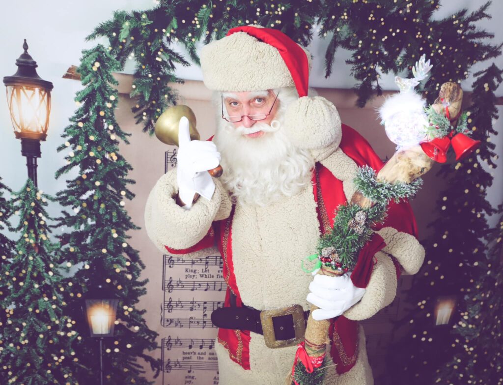 Pere noel realiste Tom Dubwallon
